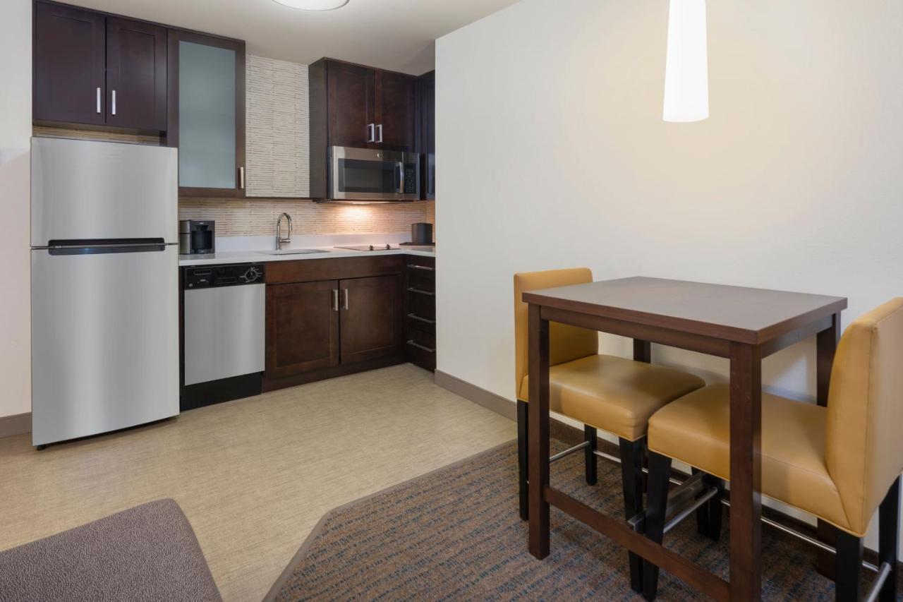 Residence Inn By Marriott Boston Bridgewater Raynham Zewnętrze zdjęcie